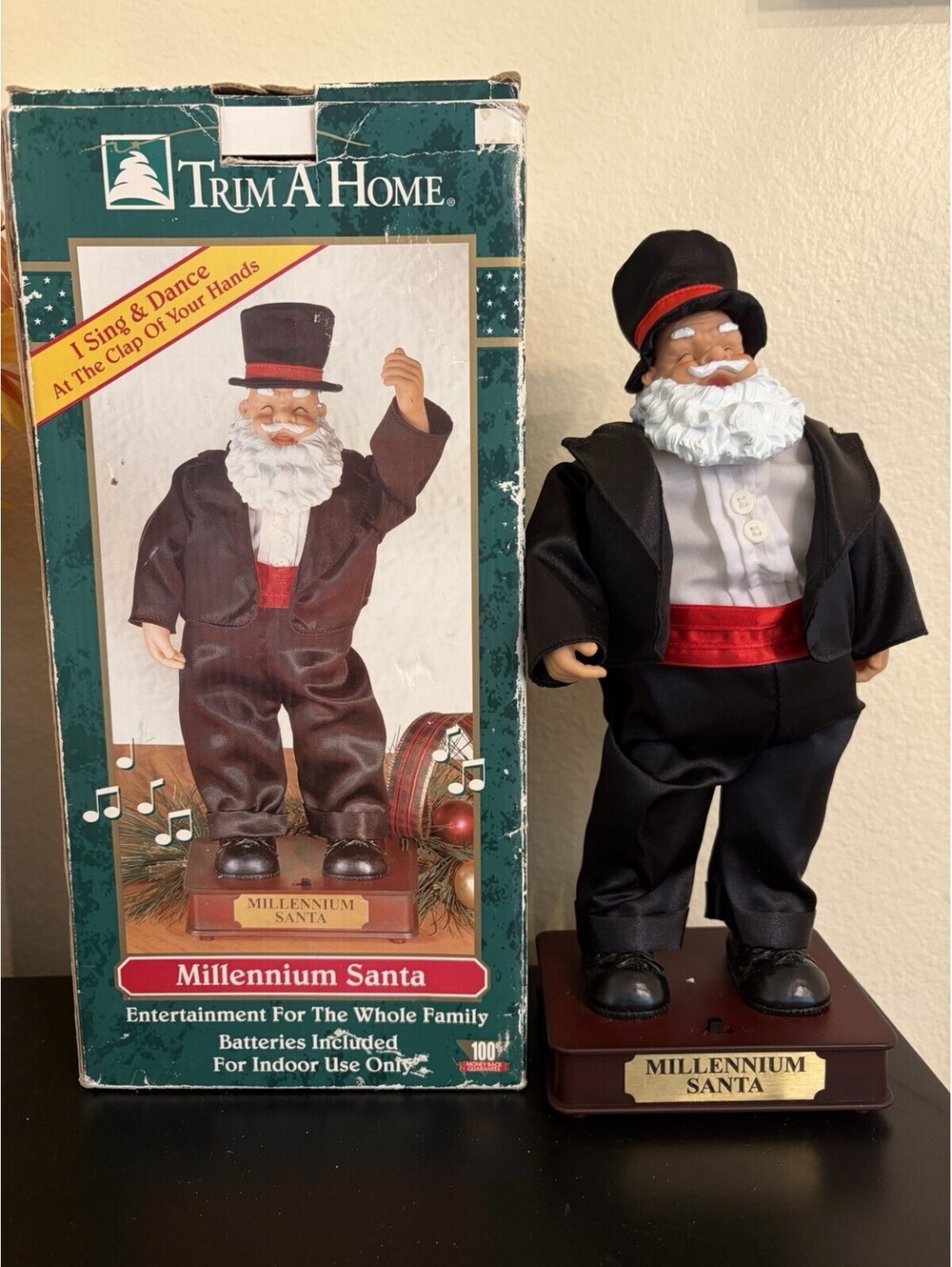 Trim A Home Millennium 1999 Santa Christmas Animated Singer Dancing Figure 14”